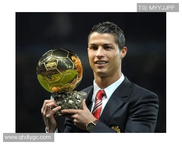 央视新闻专访足球球星深度解析：从绿茵场到人生道路的转折与挑战